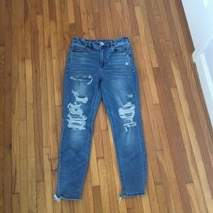 American Eagle Ripped Skinny Jeans